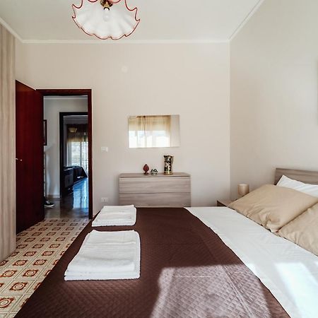 Casa Vacanze Solemare Шака Екстериор снимка