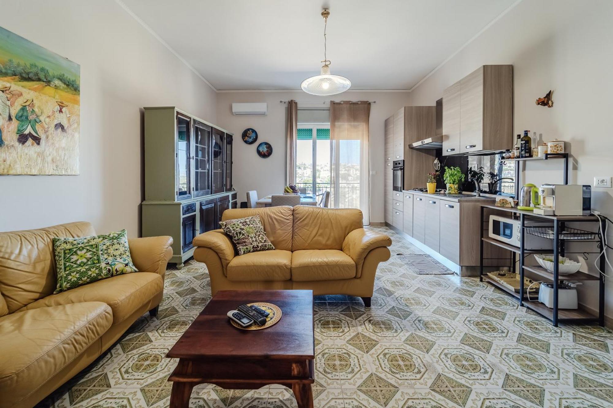 Casa Vacanze Solemare Шака Екстериор снимка