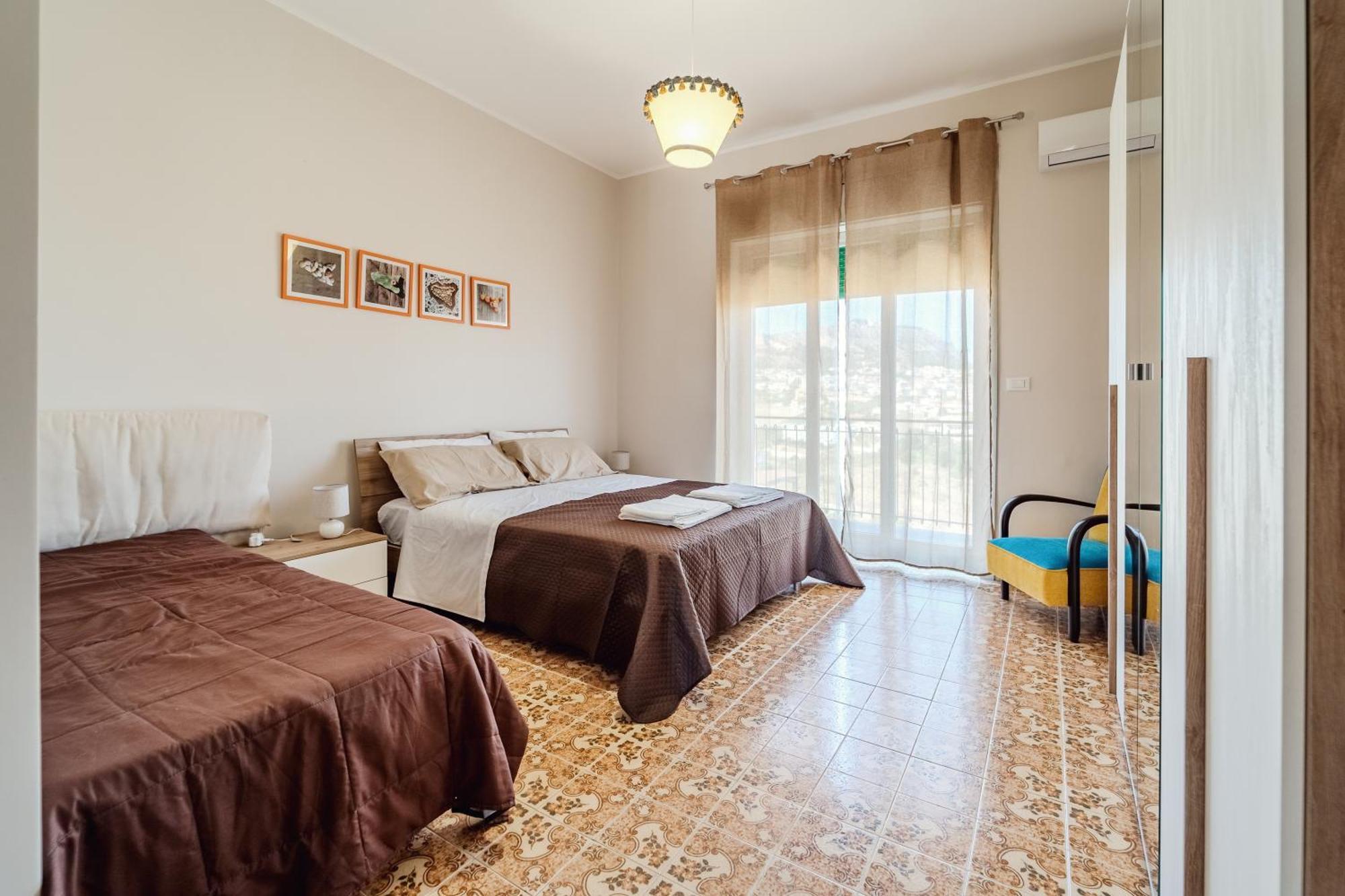 Casa Vacanze Solemare Шака Екстериор снимка