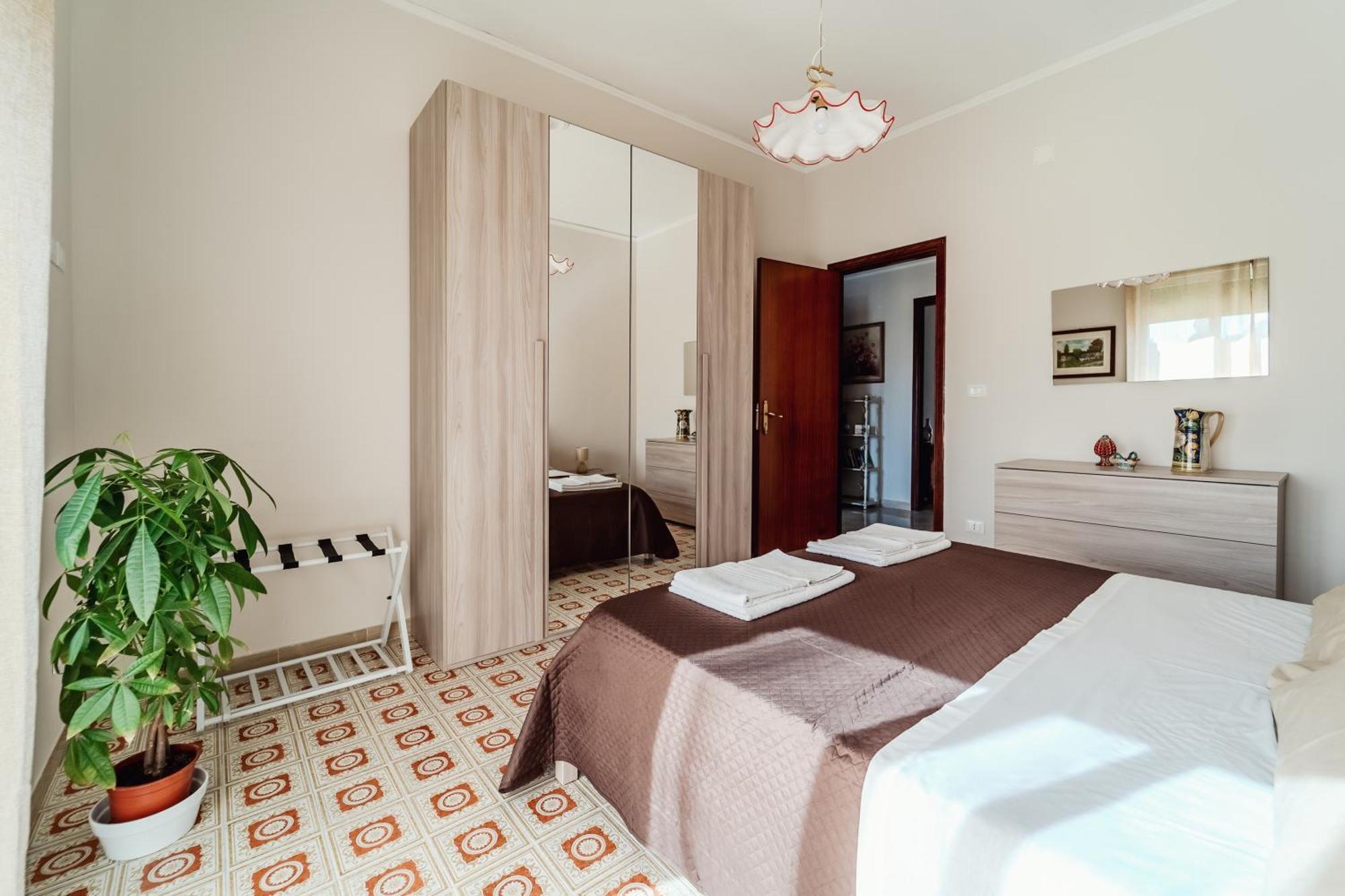 Casa Vacanze Solemare Шака Екстериор снимка