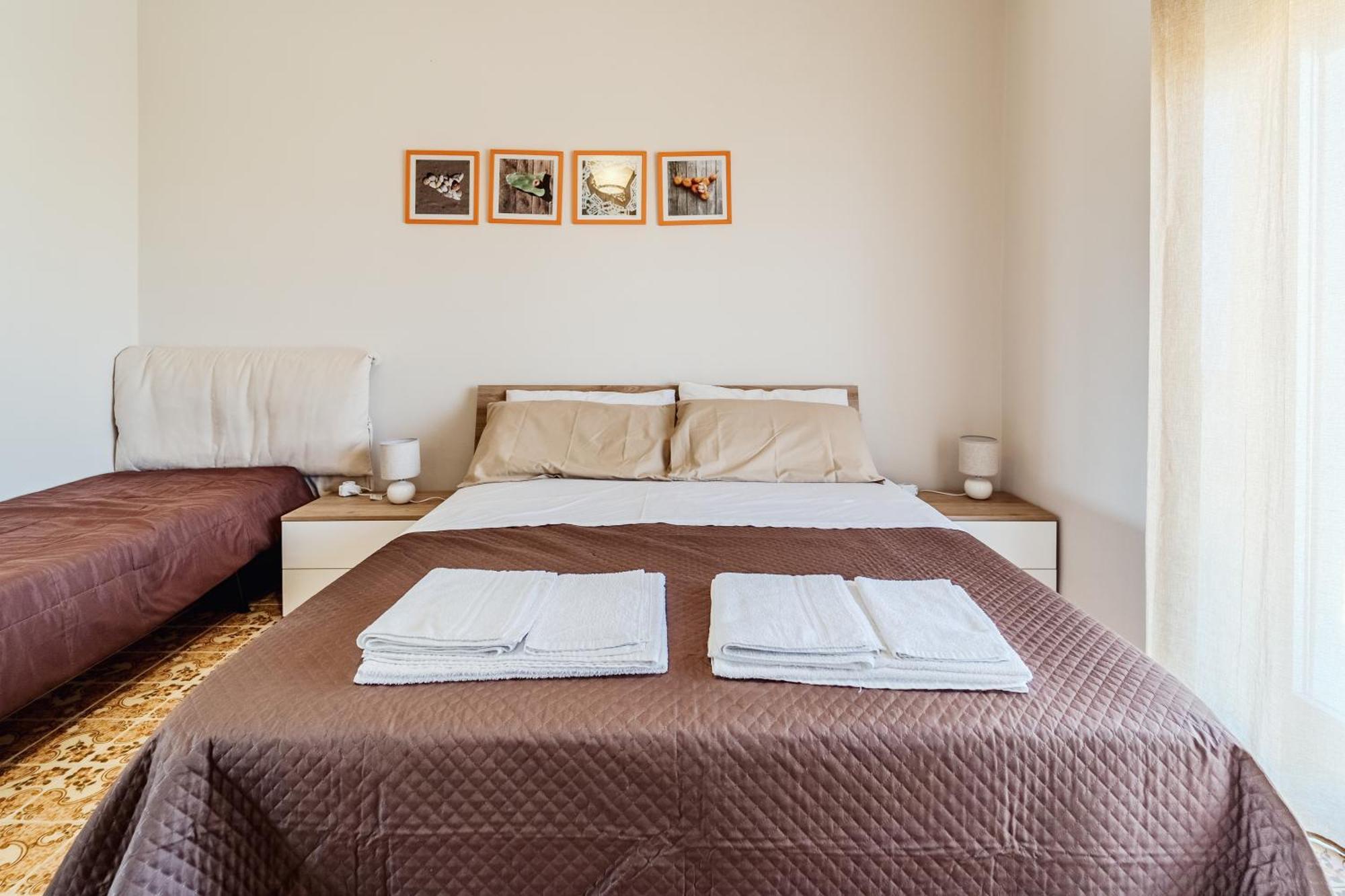 Casa Vacanze Solemare Шака Екстериор снимка